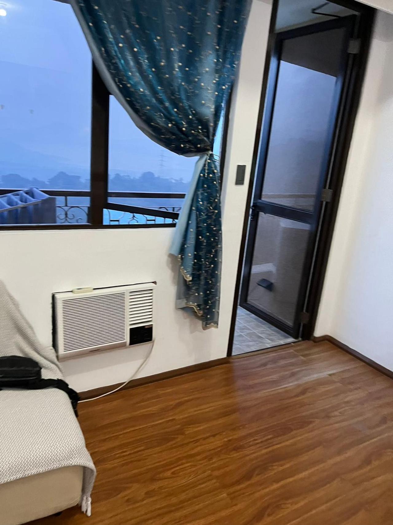 Splendido Tagagtay Taal Lake Staycation Free Parking Netflix No Free Pool Tagaytay City Exterior photo